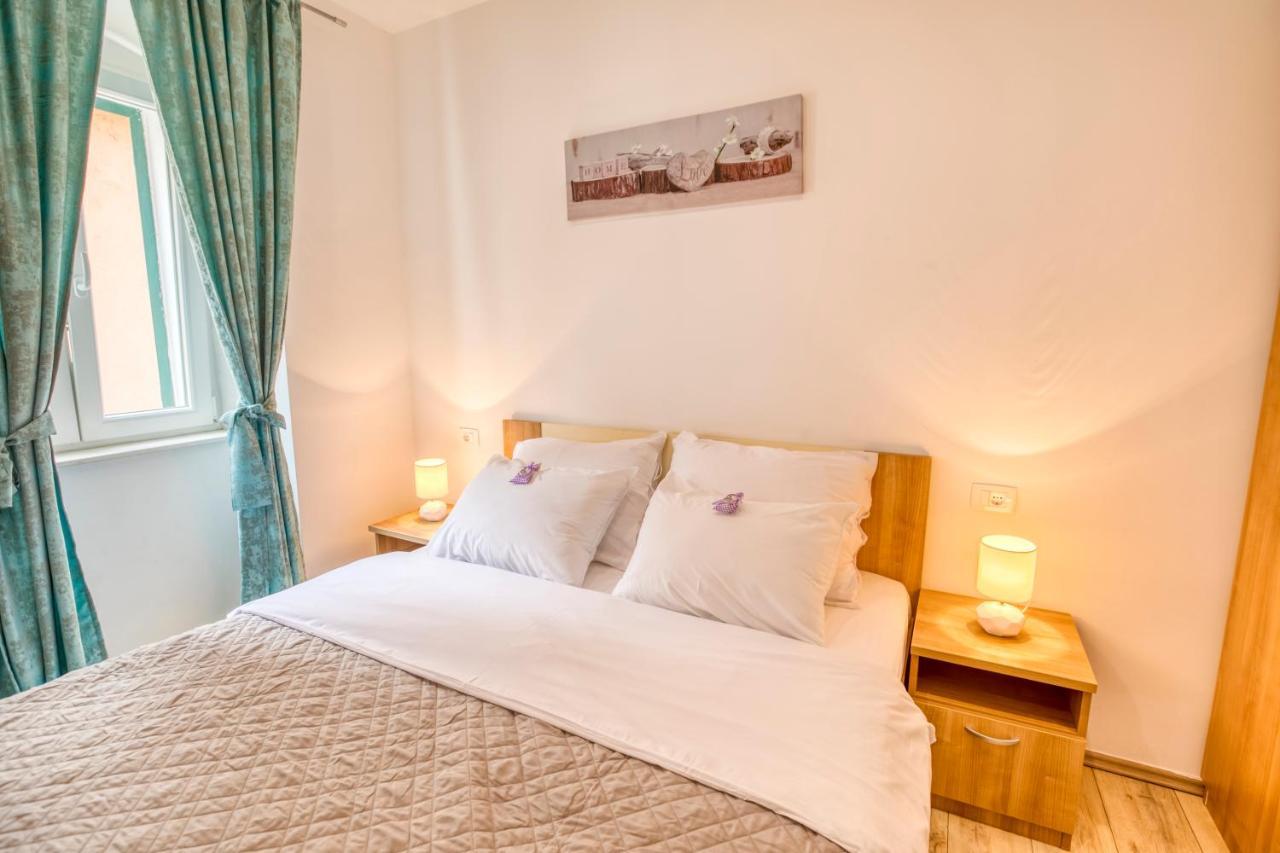 Apartment Grace, Feel At Home - Away From Home Split Kültér fotó